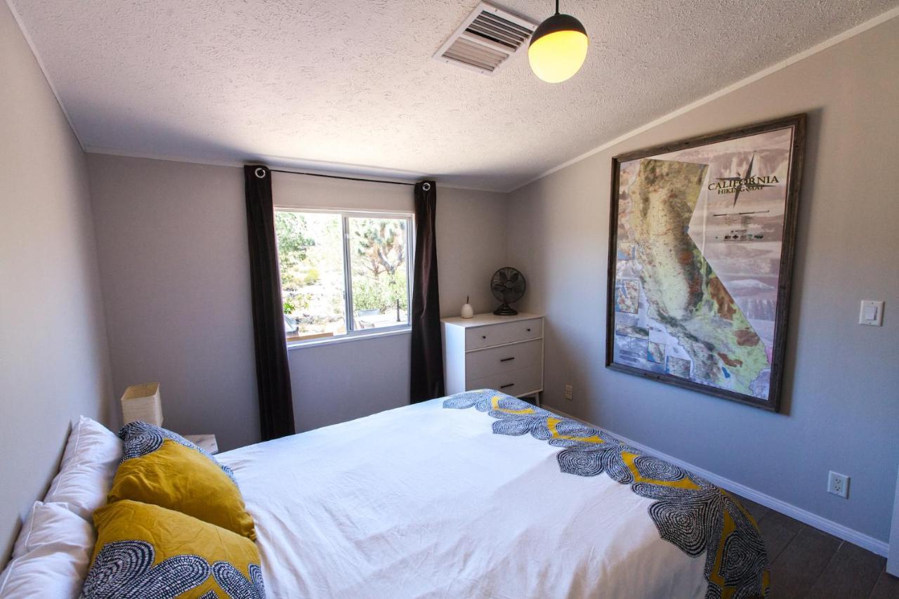 @ Marbella Lane - 10 Acres Oasis Desert Retreat! Джошуа-Три Экстерьер фото